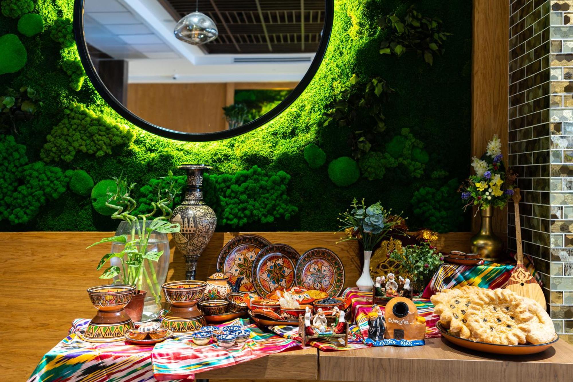 Shamsan Airport Hotel Ташкент Екстериор снимка