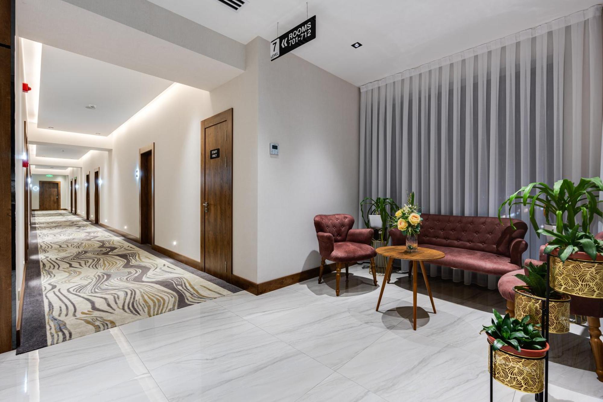 Shamsan Airport Hotel Ташкент Екстериор снимка