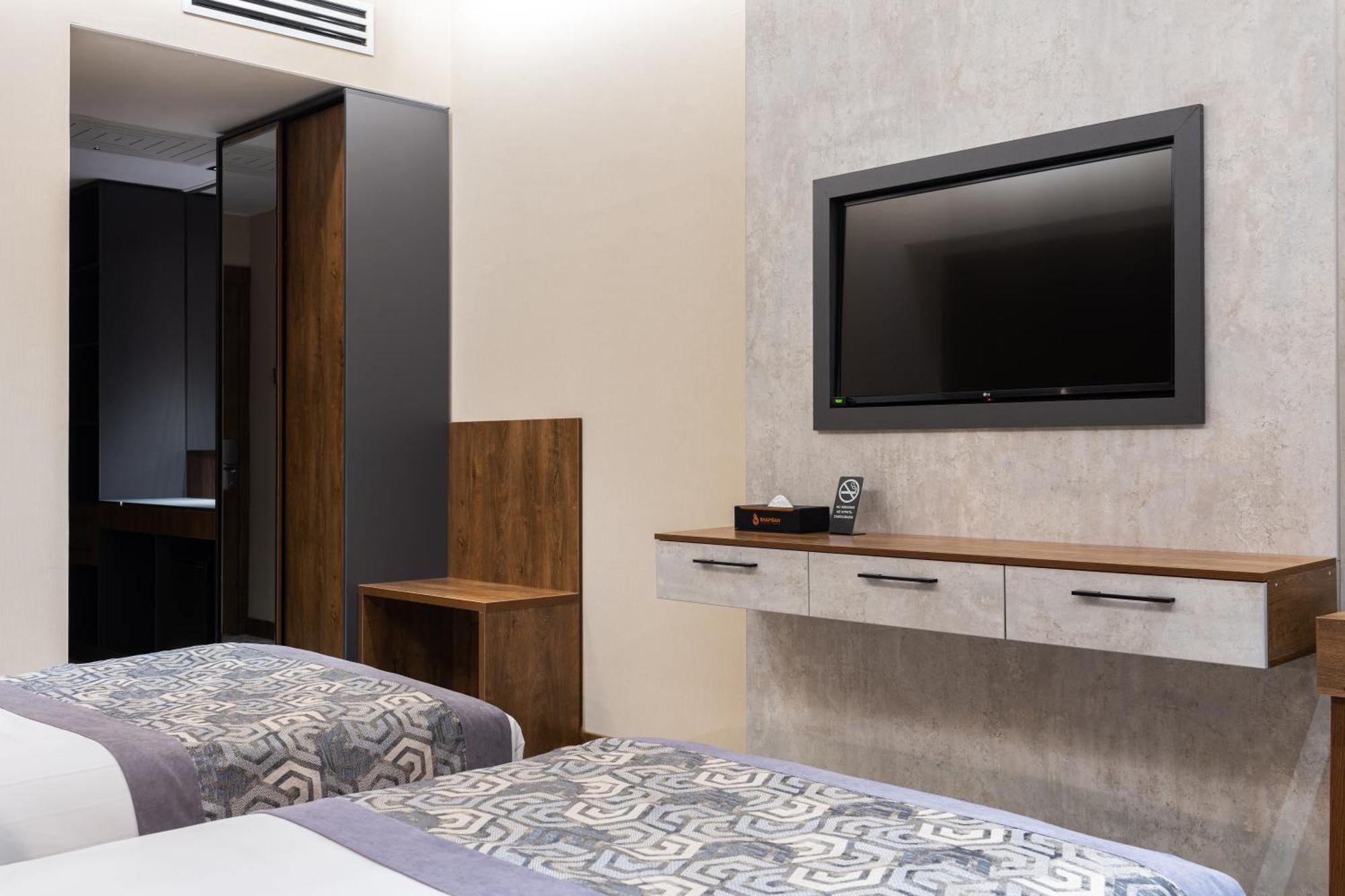 Shamsan Airport Hotel Ташкент Екстериор снимка